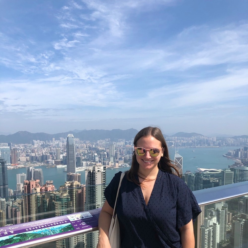 Meet your Posher, Danya